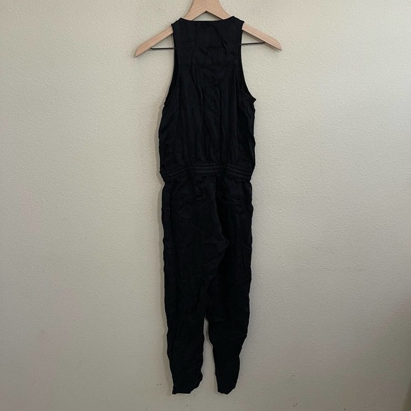 Rails Erin Drawstring Waist Snap-Front Sleeveless Ankle Crop Jumpsuit Black XS - Picture 11 of 13